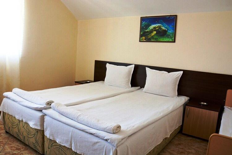 Guest House Jumbo Aheloy Bagian luar foto